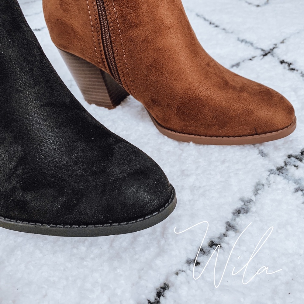 Vegan suede booties black ankle boots - Picture 6 of 8